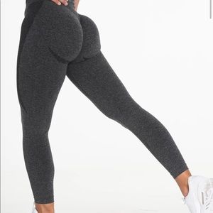 —NVGTN— Grey speckled seamless contour leggings